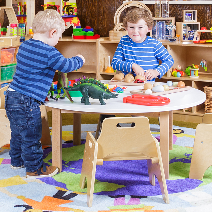 1 year old table and online chairs